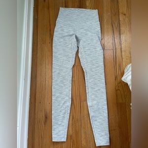 Lululemon Wunder Under High-Rise Tight 28” Size 4